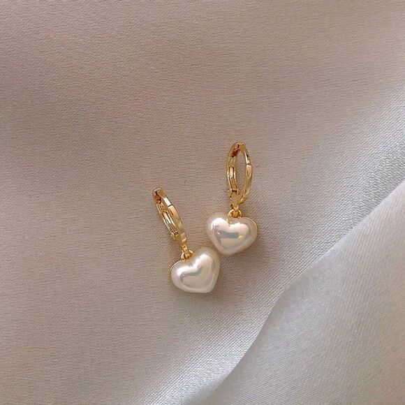Pearl Heart Charm Earrings in Gold - Picture 8 of 8
